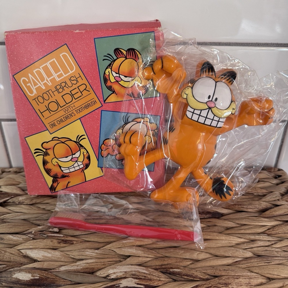 1978 Garfield Toothbrush Holder‎ And Toothbrush
